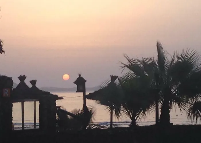 Lima Waikiki Apartment *